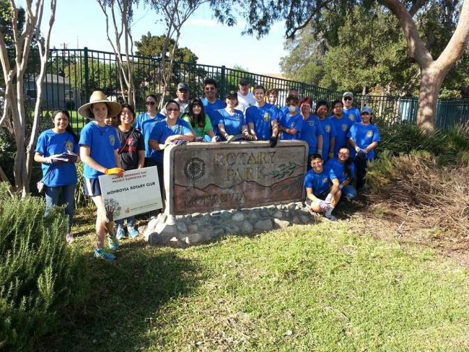 Monrovia Rotary/Interact Clubs clean up Rotary Park on “Make a Difference” Day